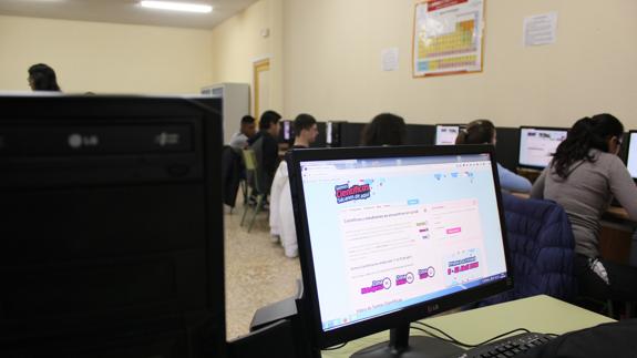 Alumnos del instituto retarán a científicos en un concurso a través de internet