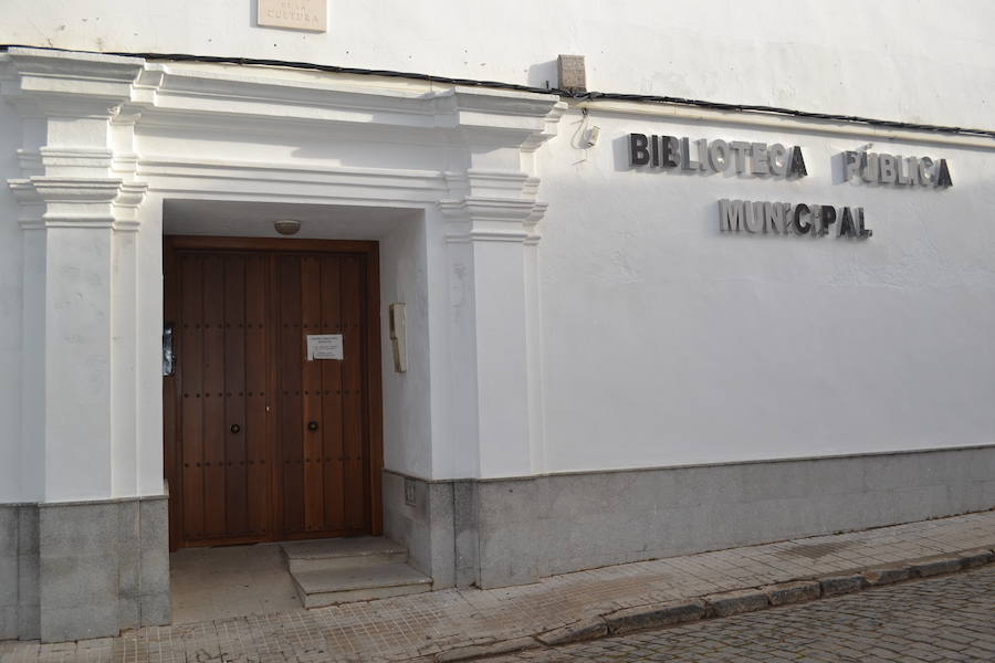 La biblioteca acogerá la charla informativa sobre el curso 'Certificado de Profesionalidad de Servicios de Restaurante'