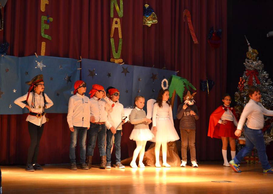 El CEIP cierra el primer trimestre lectivo con el Festival de Navidad
