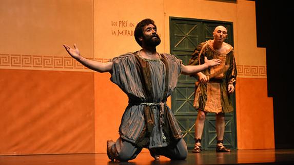 El Teatro Cine Festival acoge esta noche 'Están locos estos romanos' del grupo de teatro de Villafranca Espacio Trece