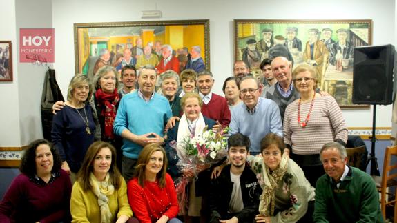 La Asociación de Pensionistas rinde homenaje a la mujer en la figura de Saturnina Garrote