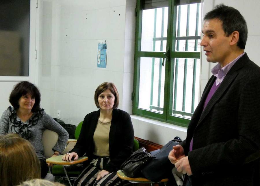 La radio fuentecanteña, vehículo de salud