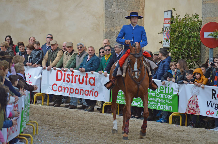Francisco de Tena y Antonio Gallardo se llevan los premios a los mejores jinetes de la romería