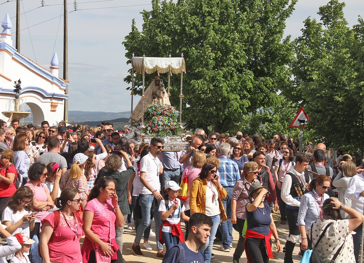 Multitudinario recibimiento de Coria a su Patrona