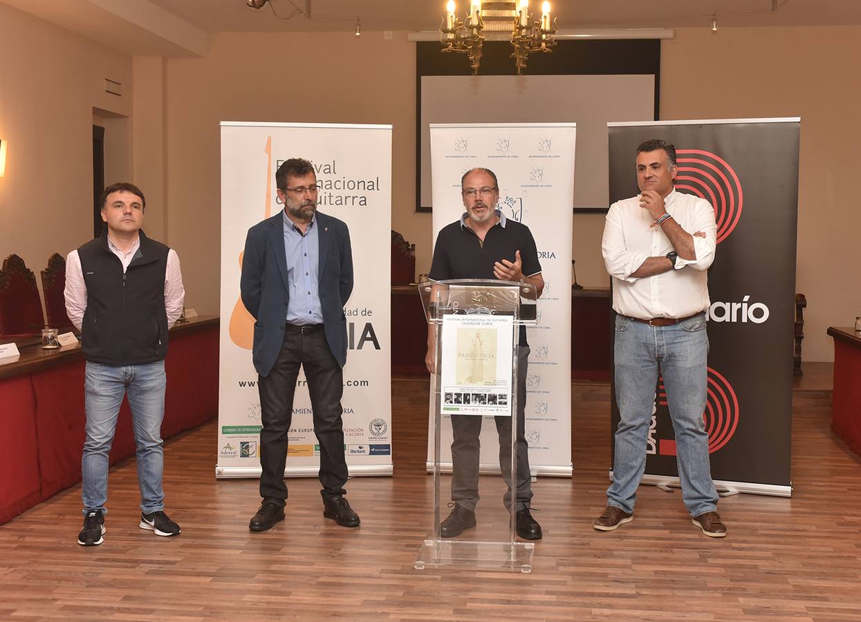 Pasión Vega abrirá el Festival de Guitarra ‘Ciudad de Coria’