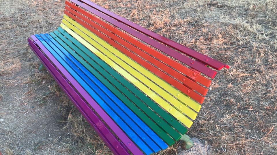 Bancos de color en el circuito de La Charca