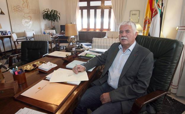 Juan Andrés Tovar dejará el Senado para presidir Cetarsa