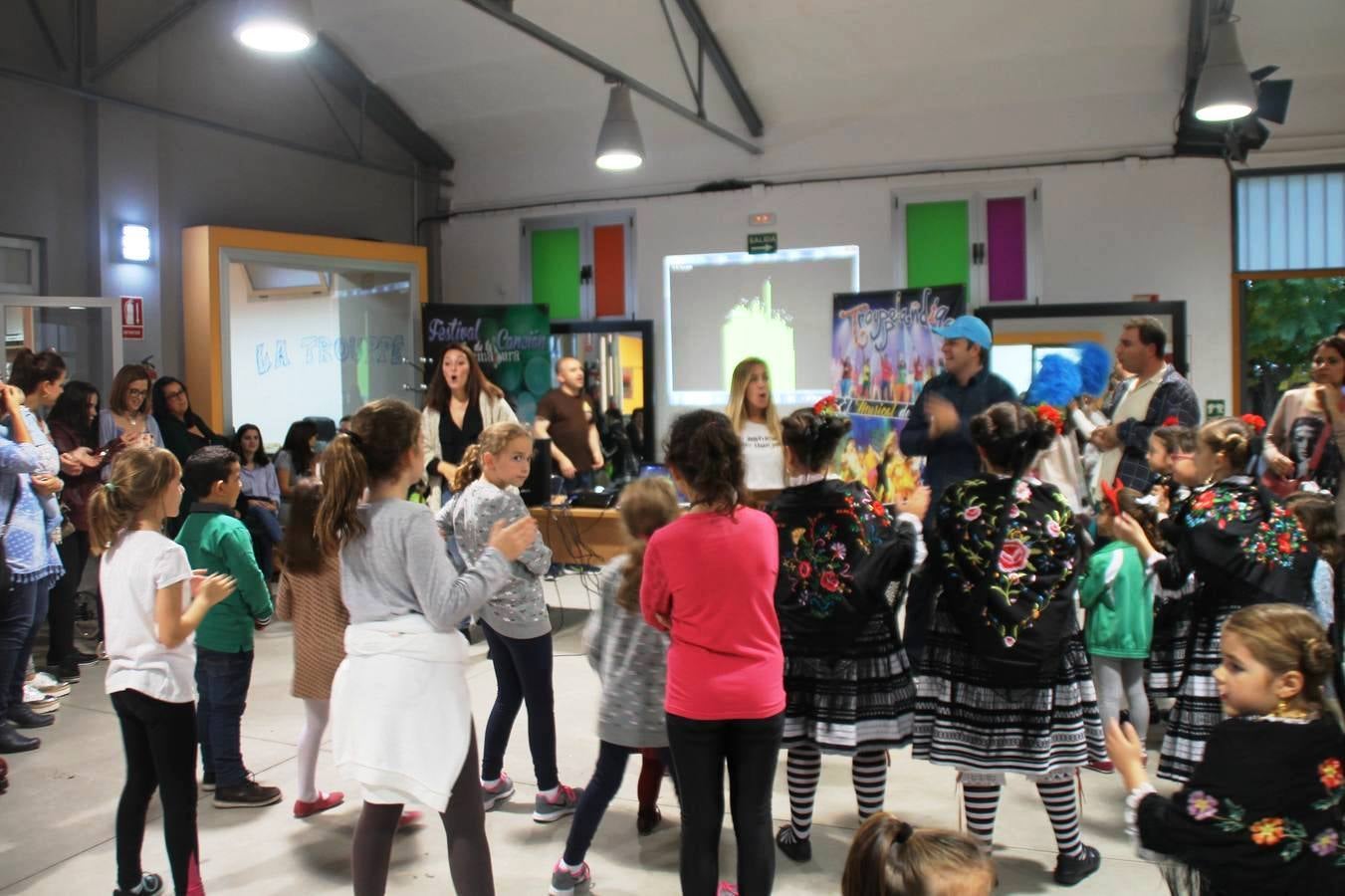 'Baile flamenco' e 'Introducción a la voz y grabación', nuevas propuestas del ECJ para este mes