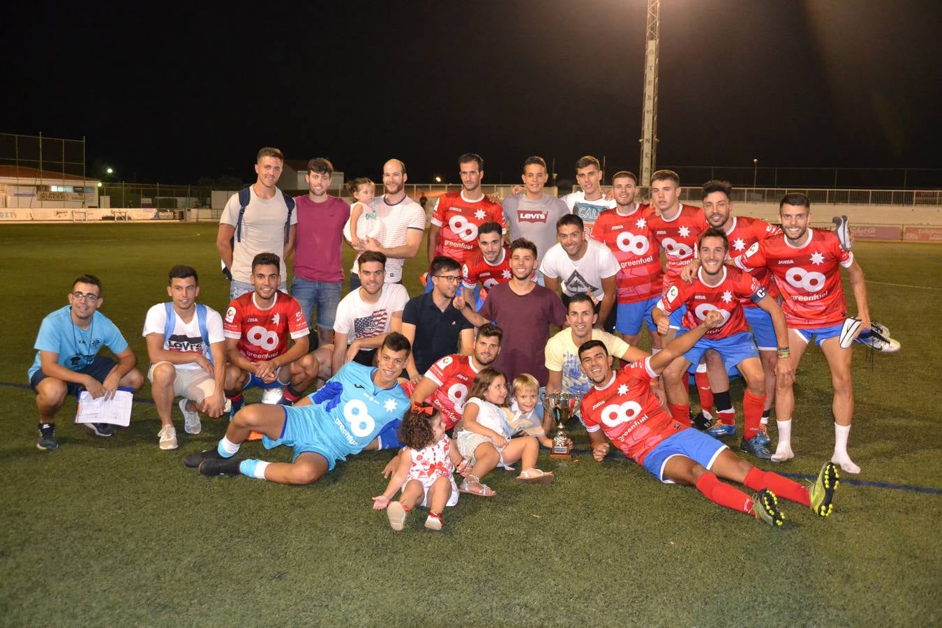 La Estrella ganó el torneo 'Villa de Los Santos'