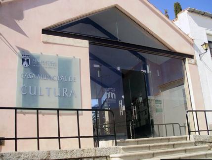 Horario de la Biblioteca Pública para el mes de agosto