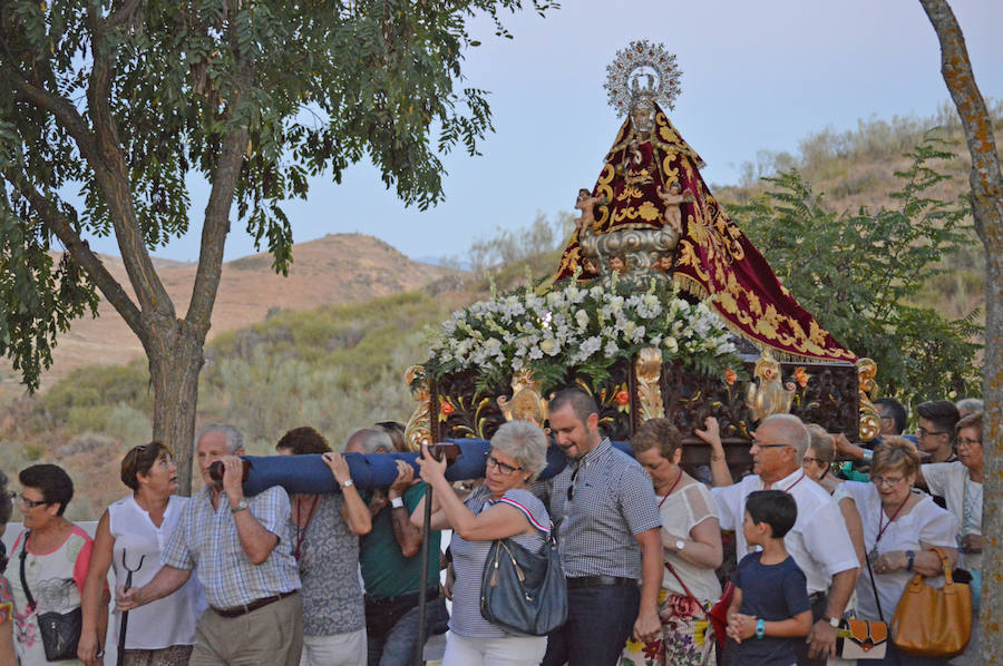 Cientos de emigrantes de Campanario se reencuentran con la Patrona