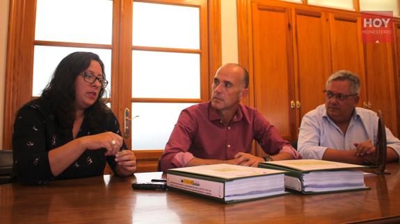 La Junta invertirá casi un millón de euros en el arreglo de caminos rurales en Monesterio y Calera de León