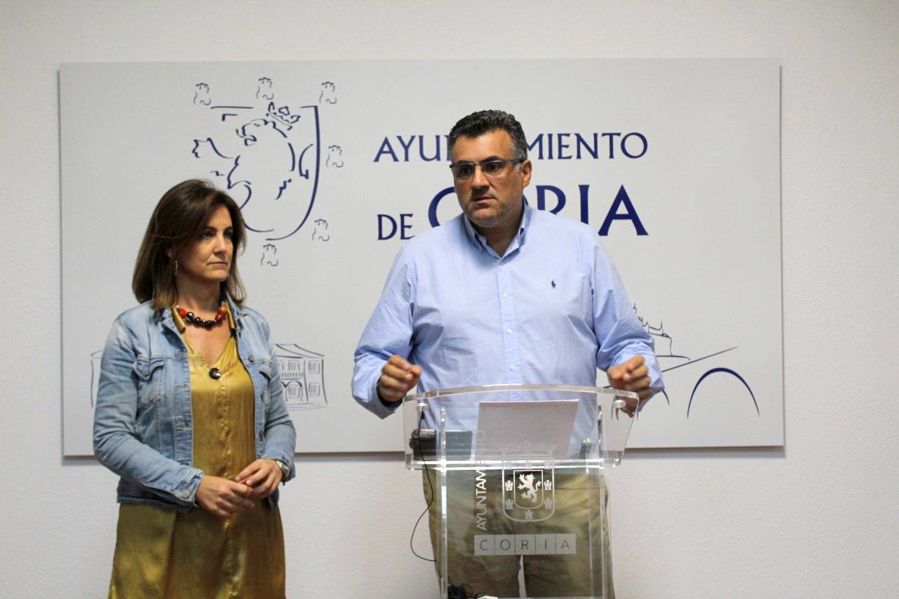 El alcalde da por rotas las relaciones con Adesval y pide la dimisión de su presidente