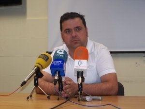 Denuncian al ex alcalde de Mengabril por supuestos 