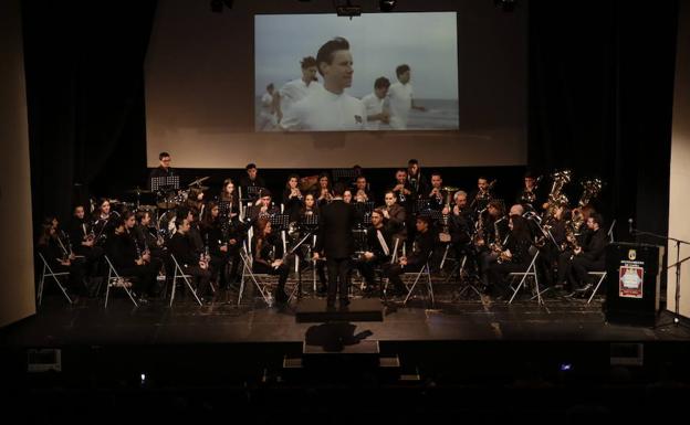 La Banda de Música llena el teatro de cine en su segundo concierto