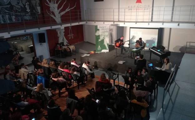 Entregados los premios del concurso de Narrativa y Fotografía para escolares en homenaje a Dulce Chacón