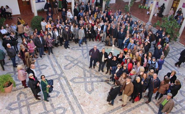 Cerca de 300 mayores de reúnen por el 20 aniversario de la Universidad de Mayores