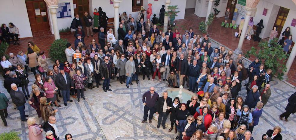 Cerca de 300 mayores de reúnen por el 20 aniversario de la Universidad de Mayores