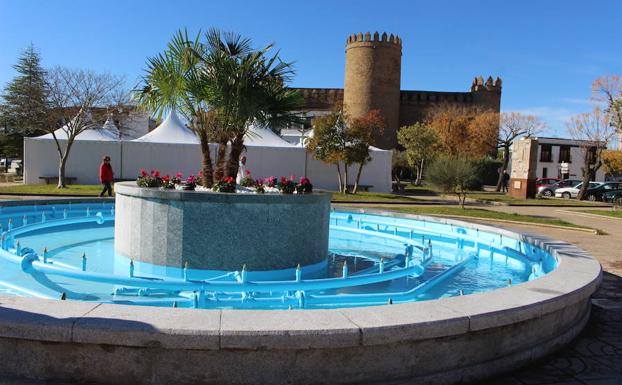 La fuente de la plaza del Alcázar lucirá en Navidad