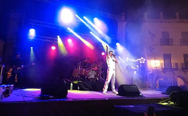 El concierto de Navidad llena la plaza Grande