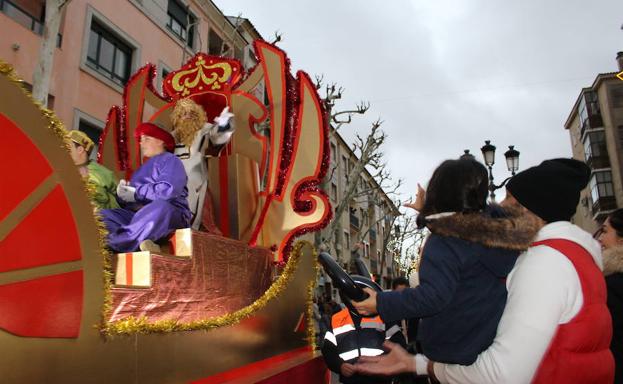 La Cabalgata de Reyes se celebra el 5 de enero