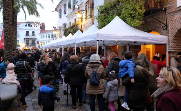 Roscón y chocolate para amenizar la espera de los Reyes Magos
