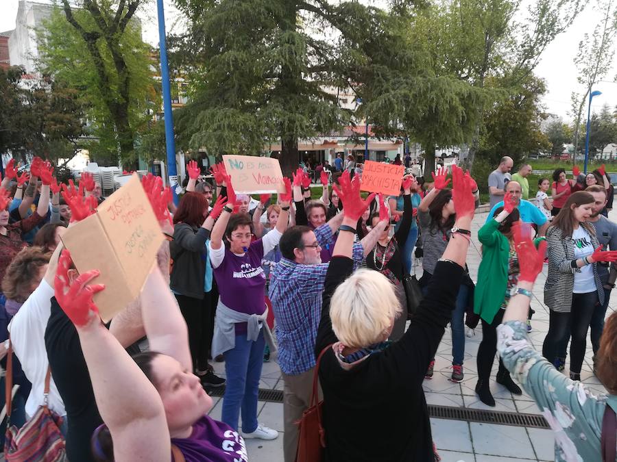 Zafra Violeta invita a participar en la huelga general del 8M