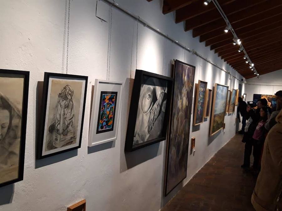 Inaugurada la muestra de pintura, «Nosotras pintamos mucho»
