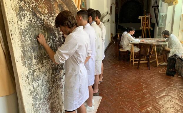 Piezas de Santa Clara, La Candelaria y los Hospitales de San Miguel y Santiago son recuperadas gracias a la VII Campaña de Verano de Restauración