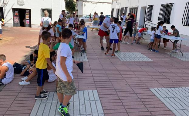Un total de 27 niños han disfrutado este año de la ludoteca NaturActivaT