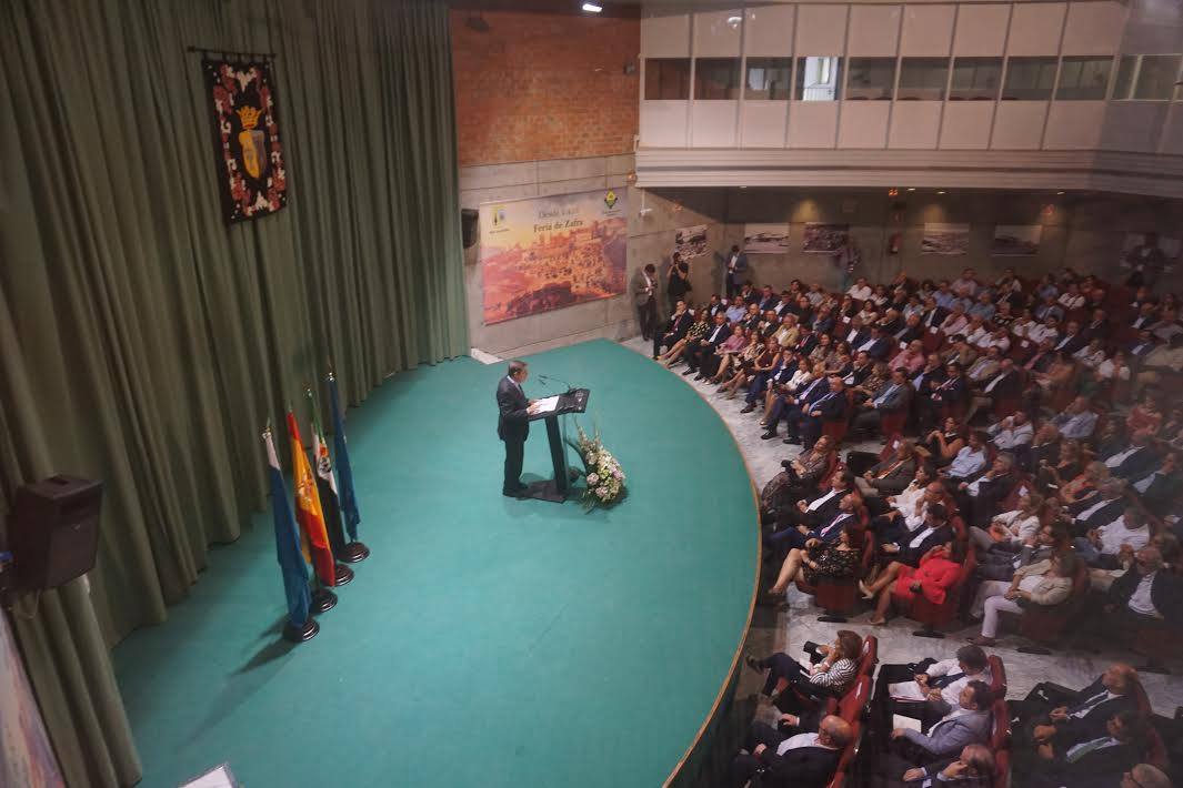 El presidente del Gobierno en funciones, Pedro Sánchez, inaugurará mañana la Feria Ganadera