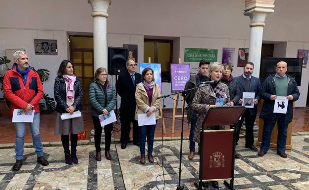El Ayuntamiento y los ciudadanos vuelven a mostrar su más firme repulsa hacia cualquier tipo de violencias machistas