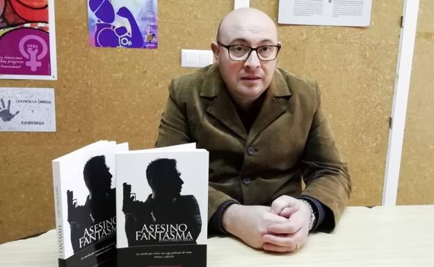 El escritor Juan Carlos Mato nominado a los VI Premios Círculo Rojo por 'Asesino fantasma'
