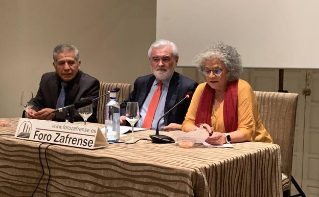 El Foro Zafrense renueva su directiva con Isabel Parejo Vázquez como nueva presidenta