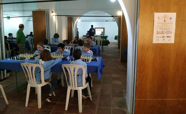 Más de 80 ajedrecistas jugaron el segundo campeonato zonal de los JUDEX de Ajedrez en Zafra