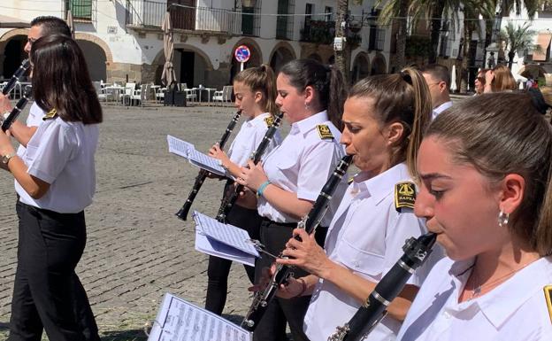 La Banda de Música de Zafra inunda las redes con piezas de Semana Santa