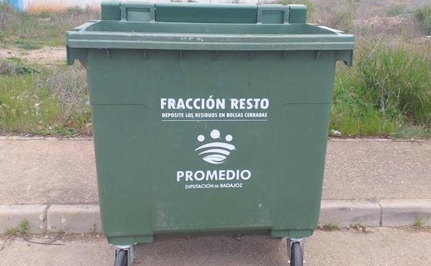 Promedio pide dejar las tapas de los contenedores verdes abiertas para evitar contagios