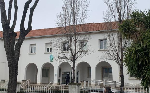 Diez trabajadores del Centro de Salud de Zafra dan positivo por coronavirus