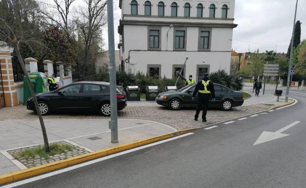 El alcalde hace un llamamiento a la concienciación de los vecinos para que no salgan de casa durante la Semana Santa