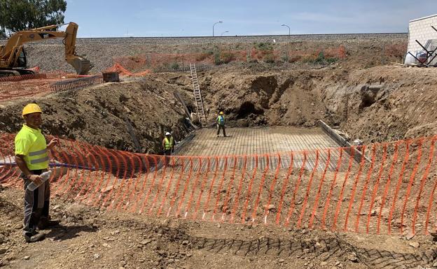 Las obras del doble túnel y las del Hospital de San Miguel van a buen ritmo