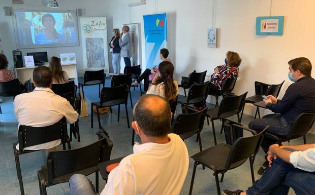 El ayuntamiento pone en marcha la campaña 'Cuidemos Zafra' para apoyar a las empresas y comercios locales