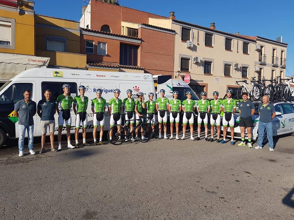 El equipo Bicicletas Rodríguez Extremadura comienza su entrenamiento en Zafra con optimismo e ilusión