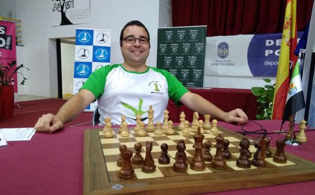 El Gran Maestro Manuel Pérez Candelario seleccionado para la Olimpiada on-line de selecciones de ajedrez