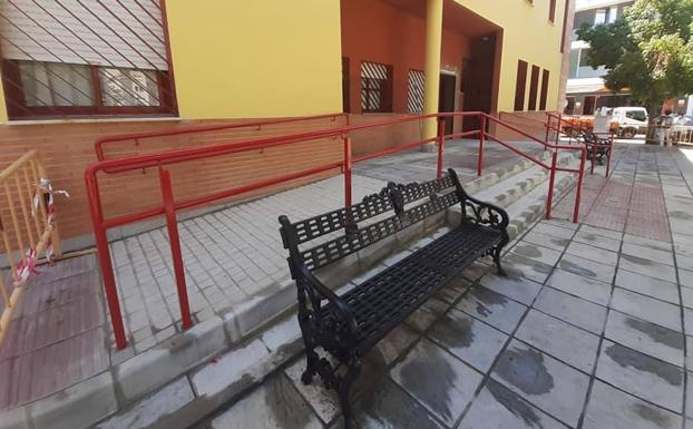 Los usuarios de la residencia de mayores José González Barrero dan todos negativo en los PCR practicados