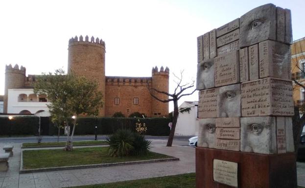 Se cumplen 10 años de la inauguración de la obra donada por el Colectivo Manuel J.Peláez que homenajea a los extremeños que participaron en la Cortes de Cádiz