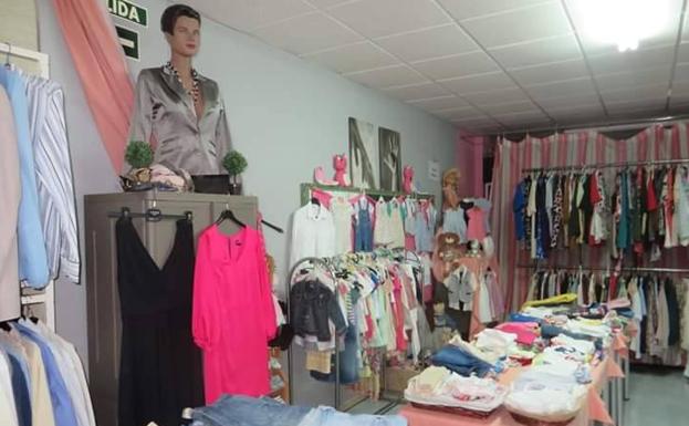 Zafra Solidaria celebra su 50 Mercadillo con medidas de seguridad