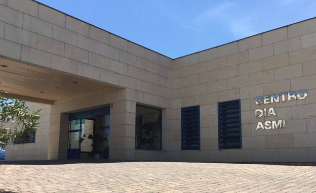 El Centro de Día de Fundación ASMI reabre este martes sus puertas y retoma la actividad