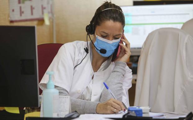 Los casos positivos diagnosticados por coronavirus continúan ascendiendo este viernes
