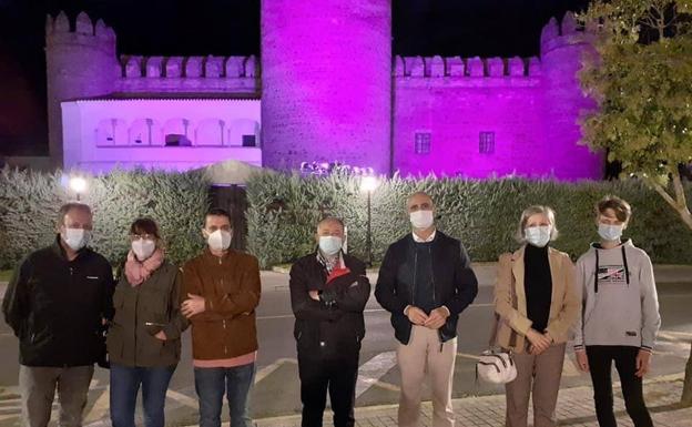 Zafra conmemoró el Día del Cáncer de Mama con un acto en el que se brindó un emotivo homenaje a Fátima Jiménez