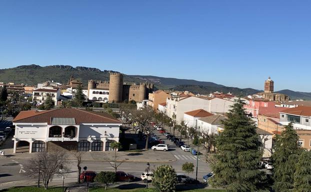 El Ayuntamiento estudiará la forma de retirar la licencia de apertura a los establecimientos hosteleros y bares que incumplan las normas establecidas